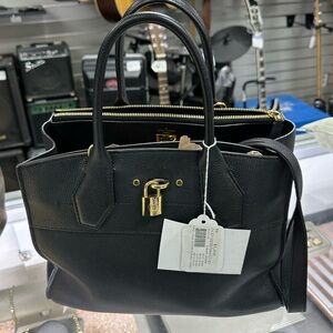 Louis Vuitton City Steamer Purse shoulder bag LV leather Italy designer strap